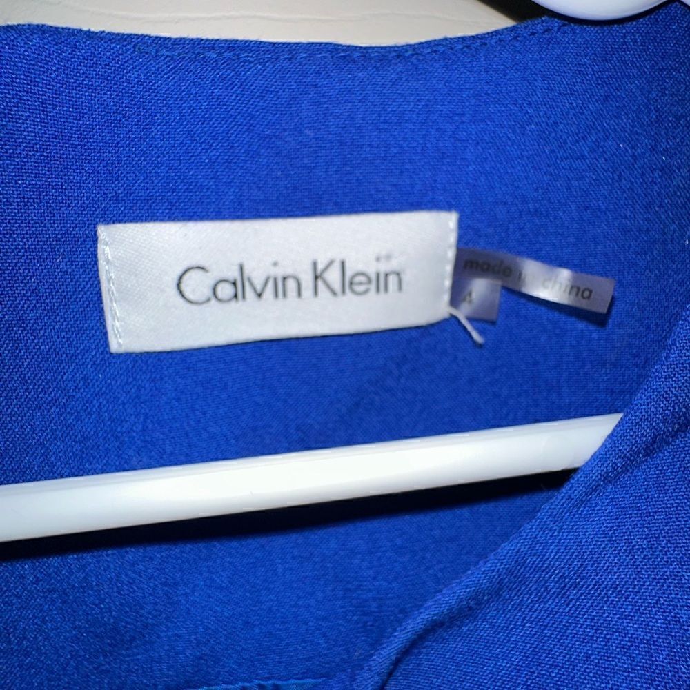Calvin Klein - Picture 2 of 2